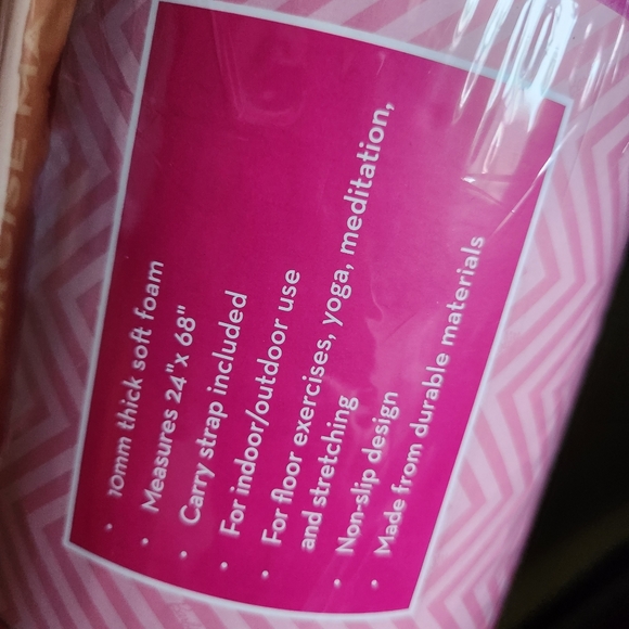 Barbie yoga mat - Picture 2 of 3
